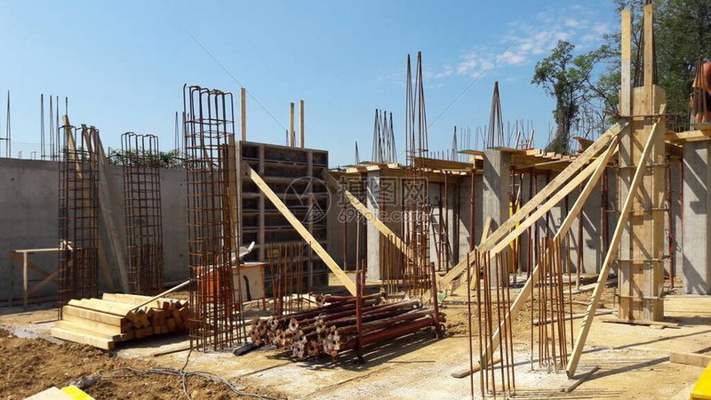 市政道路施工步骤解析：机械设备配置要点